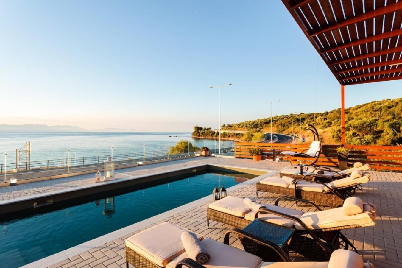 Seaside Summer Bliss - Aurora Luxury Pool Paradise Petalídhion Dış mekan fotoğraf